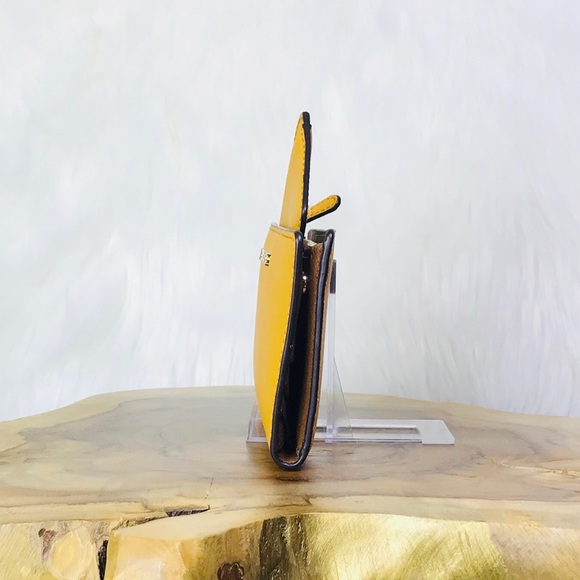 Michael Kors Card Case Carryall Wallet - Picture 3 of 8